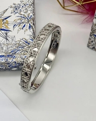 Браслет жёсткий ажурный CDior