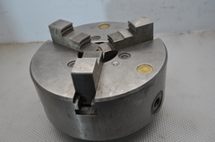 Патрон токарный 3-х кулачковый СТ-200ВФ6 200мм. Польский. без ключа и прямых кулачков