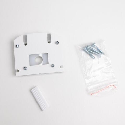 135132 NT21 032 белый Заглушка торцевая для арт 135130 FLUM