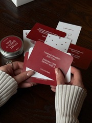 Открытка-аффирмация "Главное правило 2025 года: любовь к себе творит чудеса"