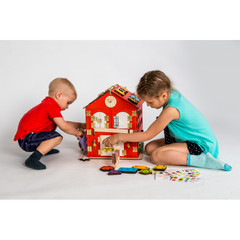 KidClever Бизиборд Развивающий домик со светом 