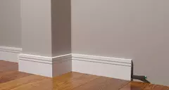 Плинтус DD717