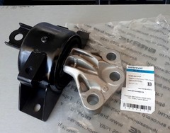 ПОДУШКА ДВИГАТЕЛЯ ЛЕВАЯ AVEO T300, COBALT МКПП BRAVE