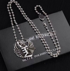 Колье-цепочка с подвеской в стилистике CHROME HEARTS