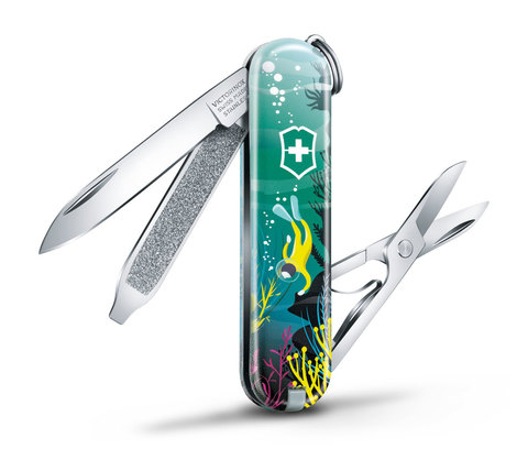 Нож-брелок Victorinox Classic LE 2020 
