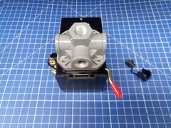 Выключатель QUATTRO ELEMENTI Torre 40 (770-261-045)