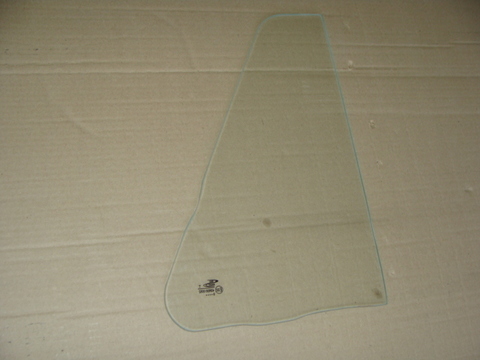 Стекло УАЗ-469,452 форточки поворотное
