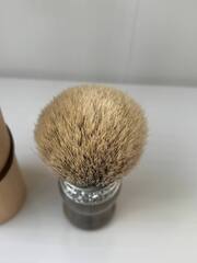 Помазок Saponificio Varesino искусственный рог, Маньчжурский барсук