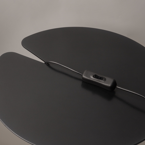 Настольная светодиодная лампа Maytoni Splash MOD282TL-L15G3K1