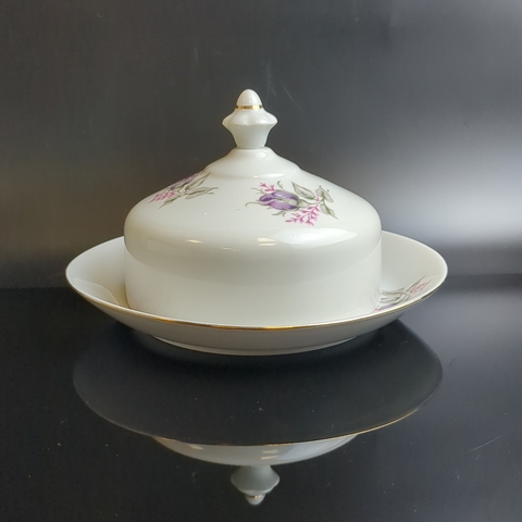 Маслёнка фарфоровая с изящными цветами Wloclawek porcelana, золочение, винтаж Польша, времён СССР 1967-1973 гг