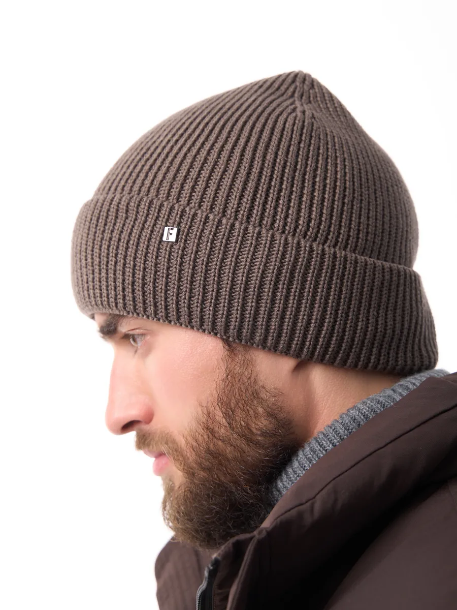 Шапка зимняя на флисе вязаная осень