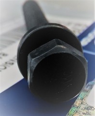 БОЛТ НАТЯЖИТЕЛЯ РЕМНЯ КОНДИЦИОНЕРА (ДЛИННЫЙ) ACCENT, GETZ, ELANTRA XD, CEED ED 2,0 HYUNDAI M8*1,25*59