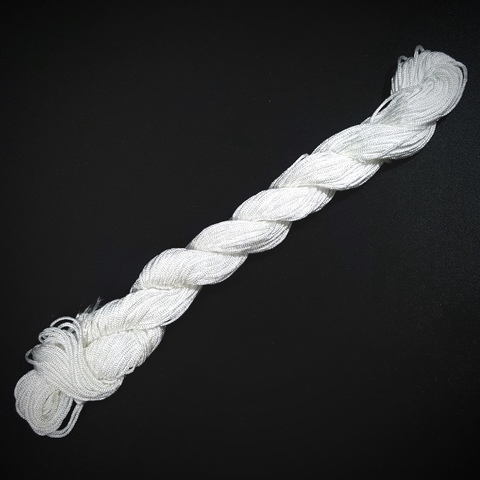 Шнур для плетения (нейлон) 1.5 мм белый