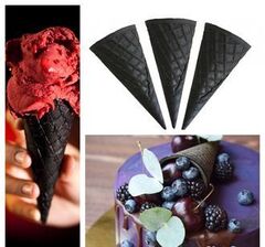 Вафельный рожок черный 11 см - 1 шт