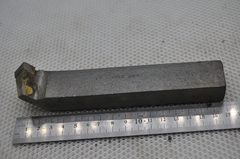 Резец токарный проходной отогнутый 32х20х170 ВК8