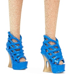 Барби Голодные Игры: и Вспыхнет Пламя Эффи