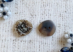 Пуговицы костюмные, р. 1,7х1,6 см