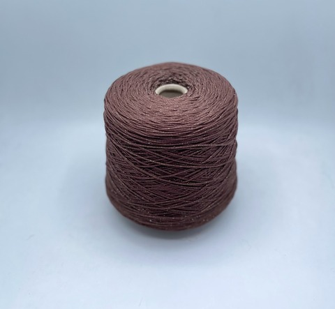 Industria Italiana (пр.Италия),art-Darling 220м/100гр, 64% Органический хлопок, 20% Полиамид, 16% Металлизированное волокно(люрекс), цвет-Коричневый. арт-29196