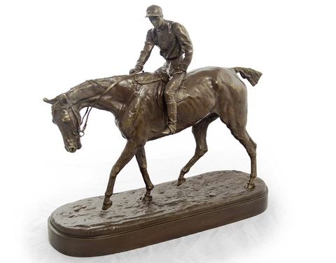 Бронзовая скульптура Возвращение со скачек
