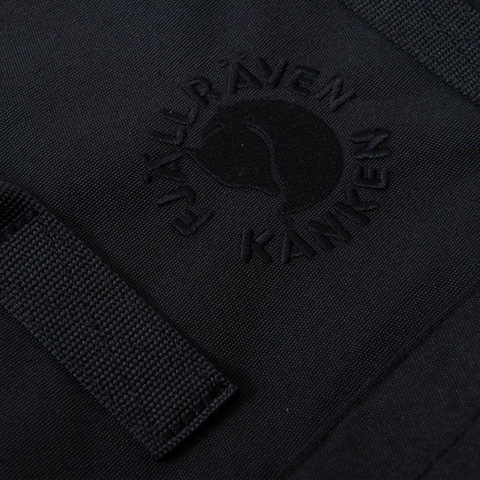 Картинка рюкзак городской Fjallraven Re-Kanken 550 Black - 4