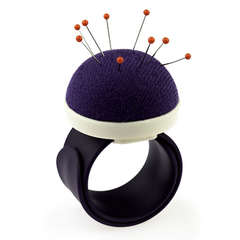 Игольница Prym на руку с силиконовым браслетом