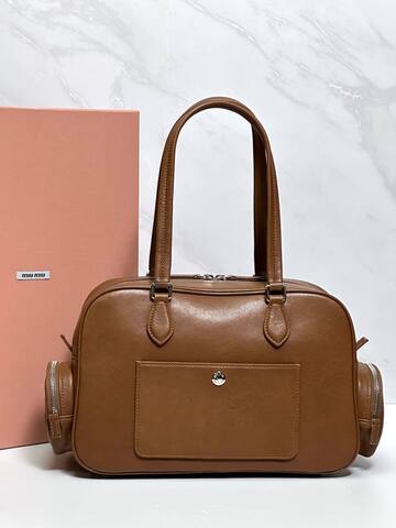 Женская сумка MIU MIU Pocket с верхней ручкой из кожи nappa, коричневая