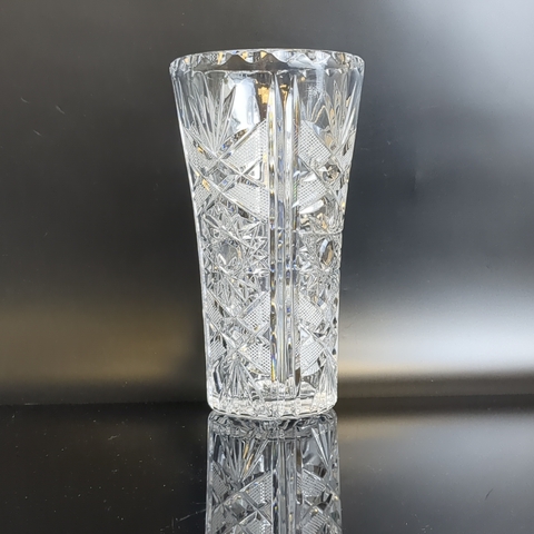 Ваза хрустальная для цветов алмазная грань, геометрический орнамент, 20.5 см, винтаж СССР 1970-1990 гг