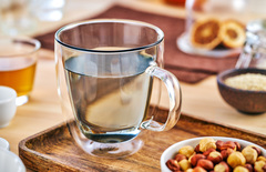 Стеклянная кружка с двойными стенками серого цвета Sidney, 380 мл