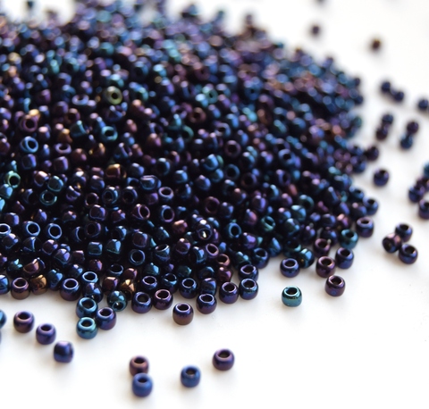 Бисер Тохо круглый 11/0 0082 синий ирис/Toho round