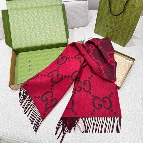 шарф Gucci
