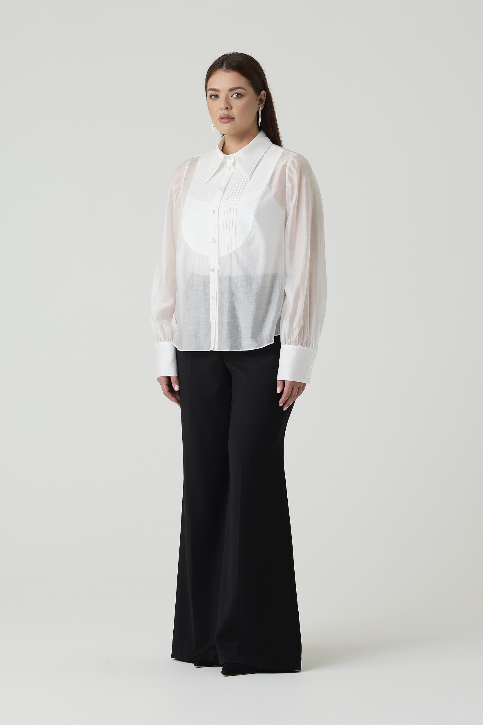 Блузка из тенселя с декоративной отстрочкой, белый