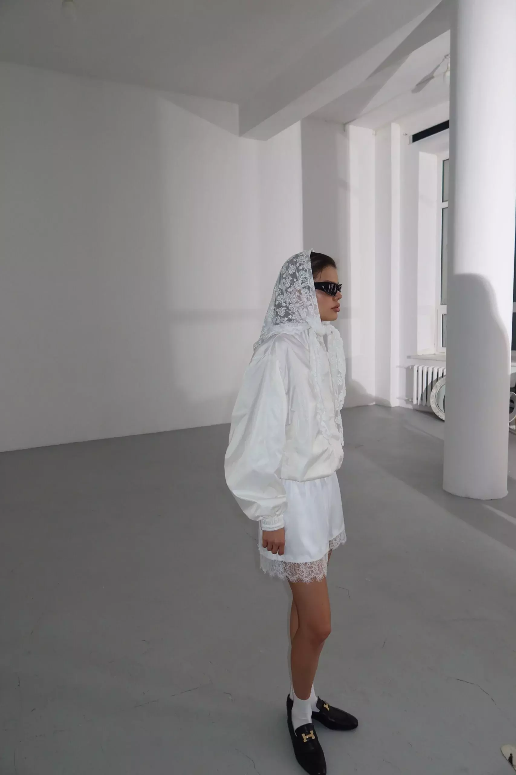 Шорты с кружевом, Белые