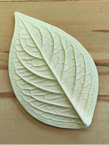 Молд лист гортензии 16х9,4см