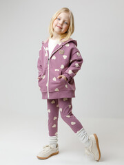 брюки  для девочки  КР 4074/темная орхидея,сердечки к591