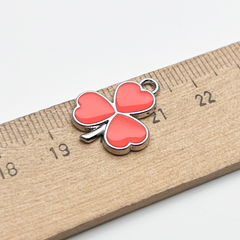 Подвеска Клевер, цвет серебро+коралловый, размер 20*16 мм, цена за 1 шт