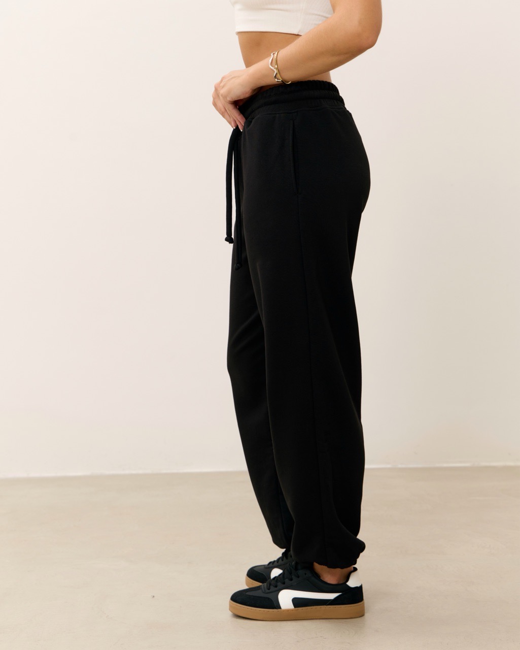 Джоггеры 02, черные