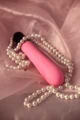 Розовый вибратор POLLY с 7 режимами вибрации - 18,3 см. - 