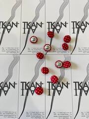 Пуговица обтяжная на ножке с проколом (Ткань/металл, 16, Красный фон/белый мелкий горошек)