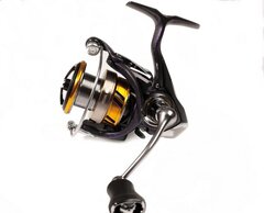 Купить безынерционную катушку Daiwa 18 Regal LT 2000 D 10116-205RU