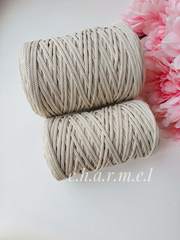 Ivory polyester cord 4 mm