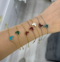 62402-braslet-trendy-iz-serebra-s-podveskoj-babochka-s-malahitom