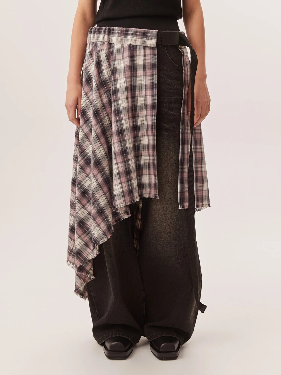 Юбка-саронг в клетку серо-розового цвета