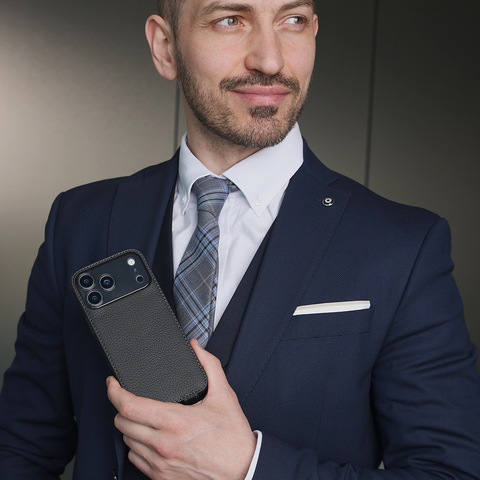 Кожаный чехол для iPhone 17 Pro Max, теленок черного цвета