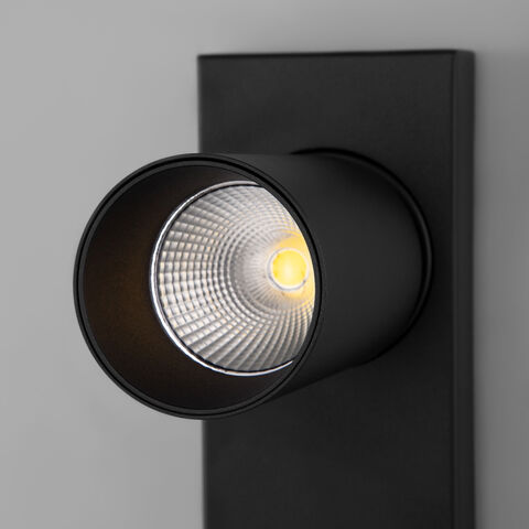 Накладной светодиодный светильник 20139/1 LED черный