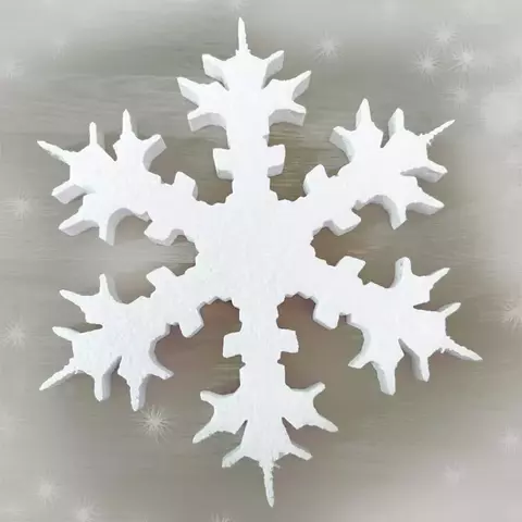 снежинка из пенопласта