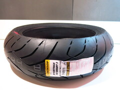 Покрышка DUNLOP  180/55 ZR 17 M