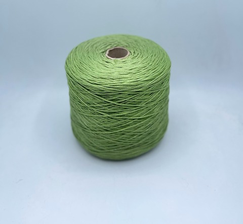 Industria Italiana (пр.Италия),art-Darling 220м/100гр, 64% Органический хлопок, 20% Полиамид, 16% Металлизированное волокно(люрекс), цвет-Зеленый луг. арт-29197