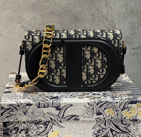 Сумка Dior CD Signature с ремнем