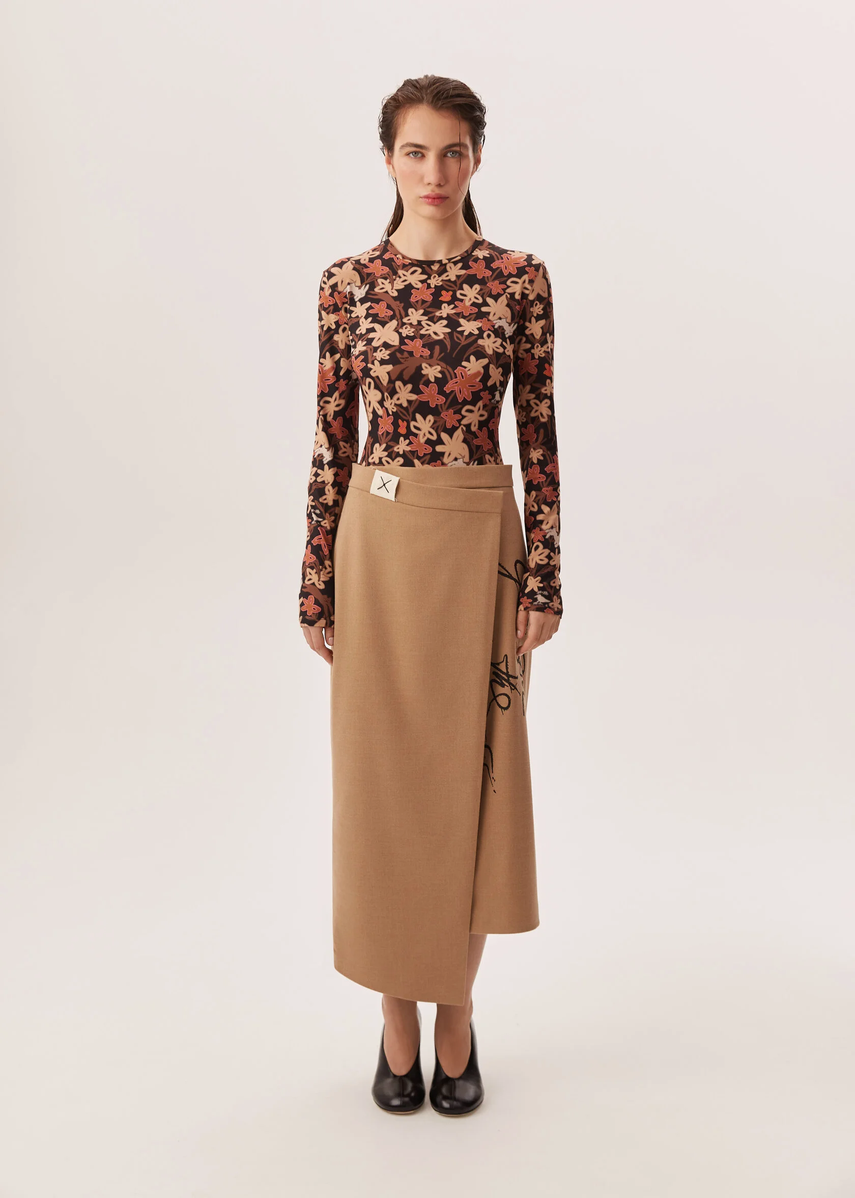 Юбка-миди GOD SAVE THE PRINCESS песочного цвета