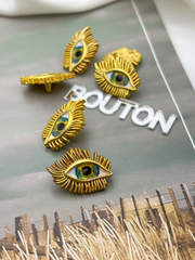 Пуговицы Скиапар. матовое золото в форме глаза с ресничками